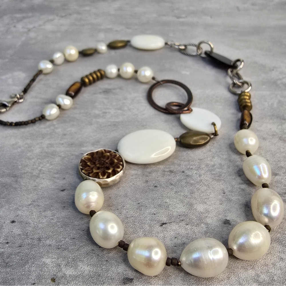 Silpada Retired Mixed Media Necklace Freshwater Pearl Shell Bronze 24 Inch - Picture 5 of 9